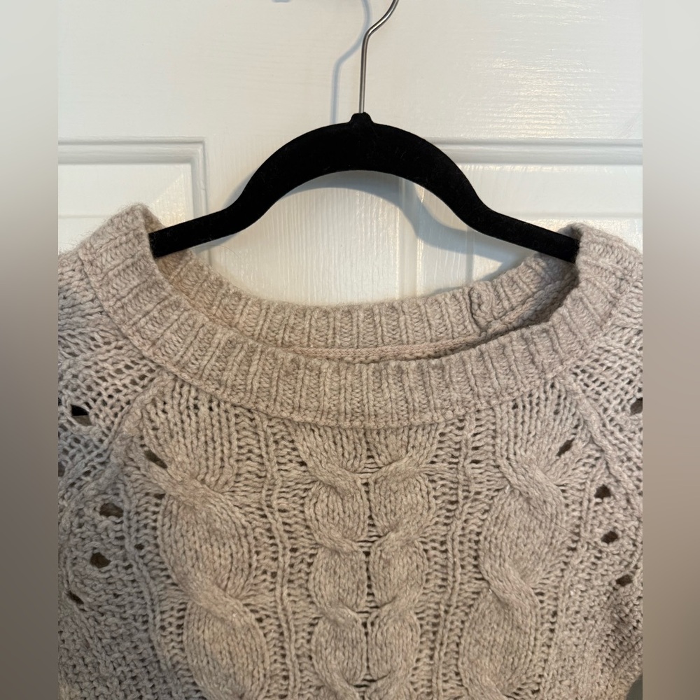 LOFT Beige Cable Knit Sweater Size XS - Picture 6 of 6